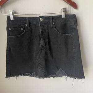 American Eagle Skirt‎ Womens Size 6 Black Denim Mini Pockets Distressed Casual